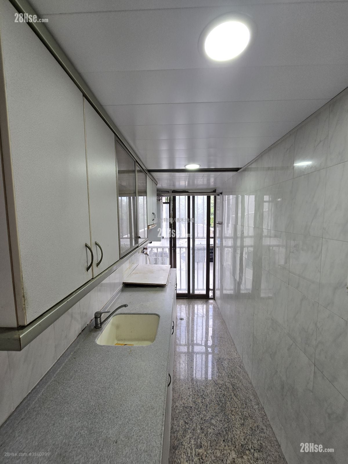 Sui Wo Court Sell 2 Bedrooms 472 ft²