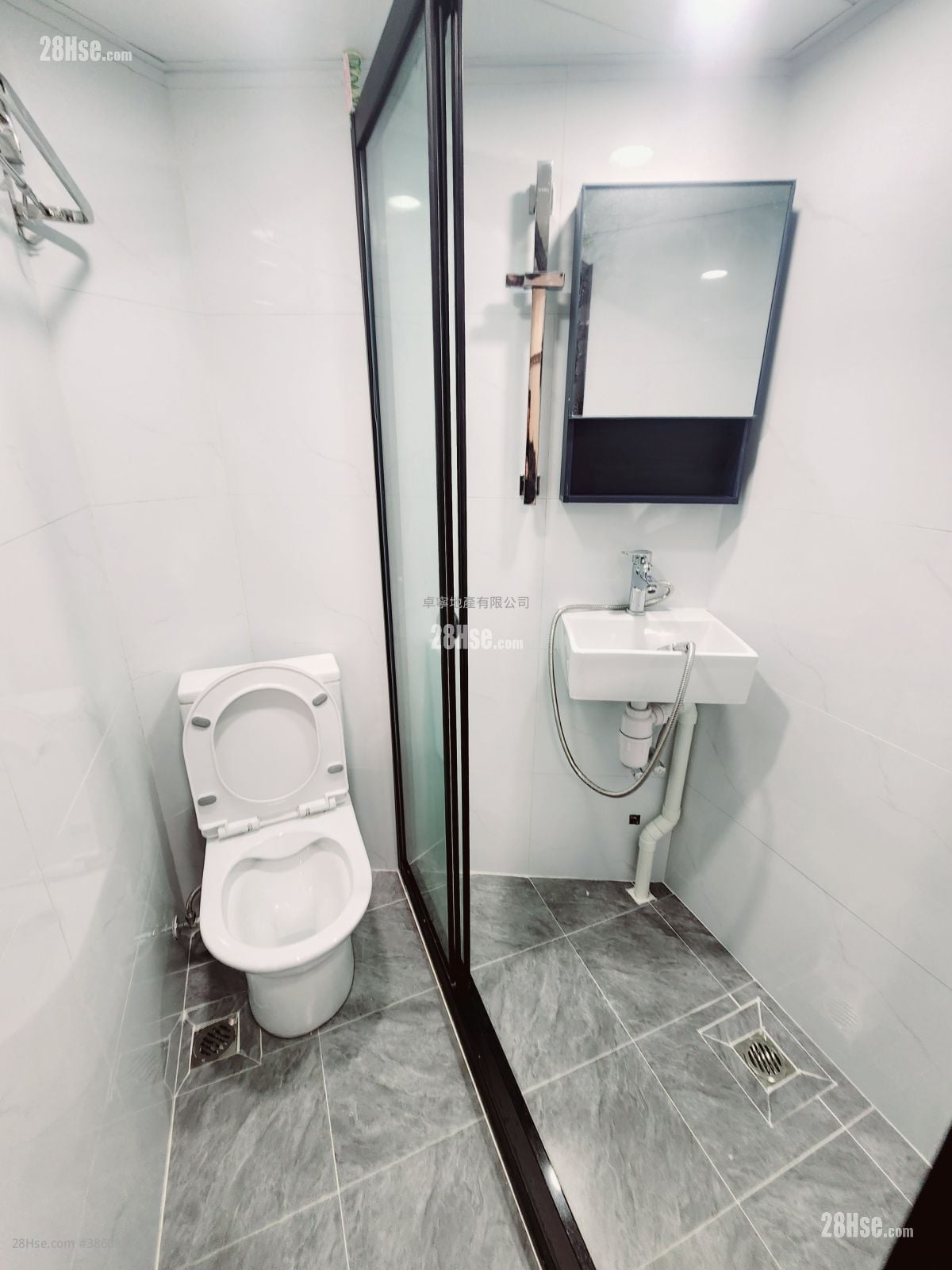Apartment Rental 140 ft²