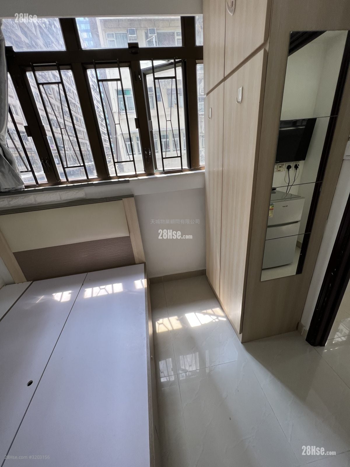 Man King Building Rental Studio , 1 Bathroom 230 ft²