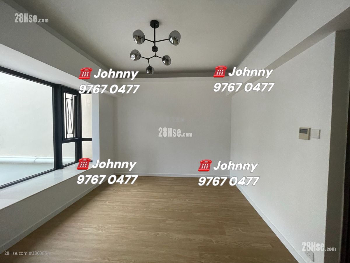 King's Park Hill Rental 4 Bedrooms , 2 Bathrooms 2,000 ft²
