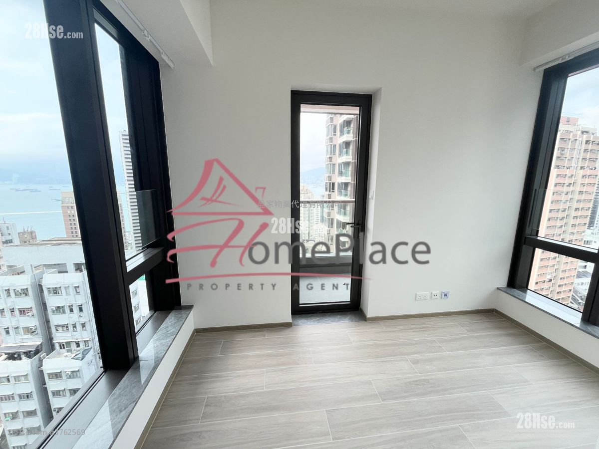 The Hilltop Rental 2 Bedrooms , 1 Bathroom 475 ft²