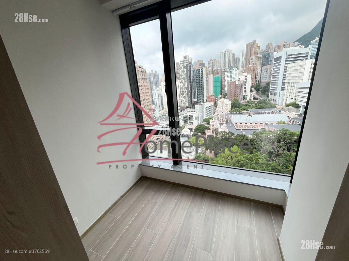 The Hilltop Rental 2 Bedrooms , 1 Bathroom 475 ft²