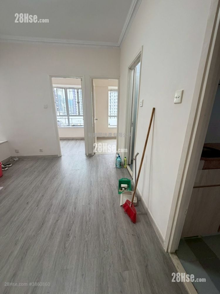 Kwai Chung Plaza Rental 2 Bedrooms , 1 Bathroom 318 ft²