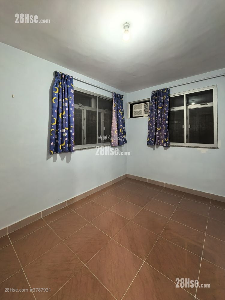 村屋 售盤 3 房 , 1 浴室