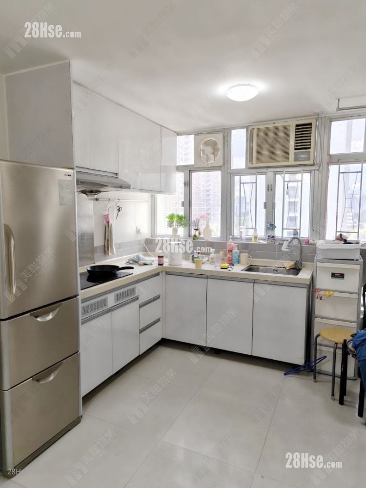 Cheung Wah Estate Sell 465 ft²