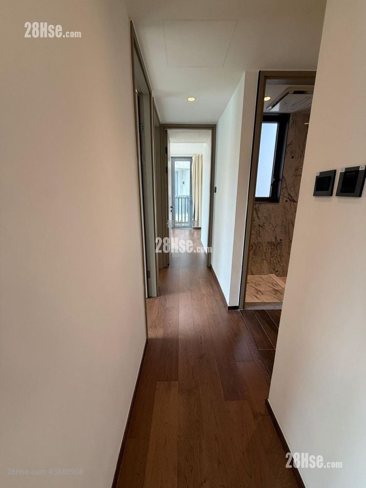 Le Pont Rental 3 Bedrooms , 1 Bathroom 698 ft²
