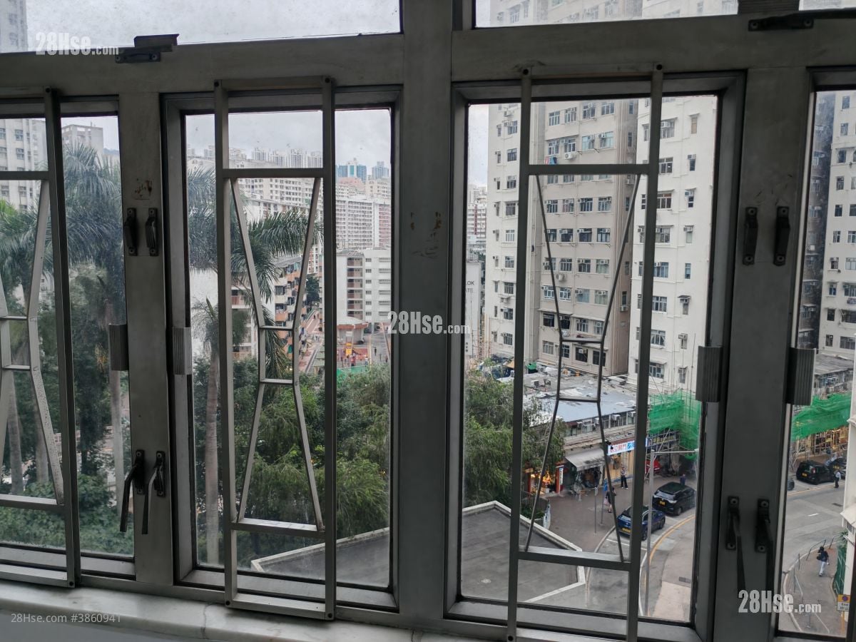 Kin Tai House Rental 2 Bedrooms , 1 Bathroom 300 ft²