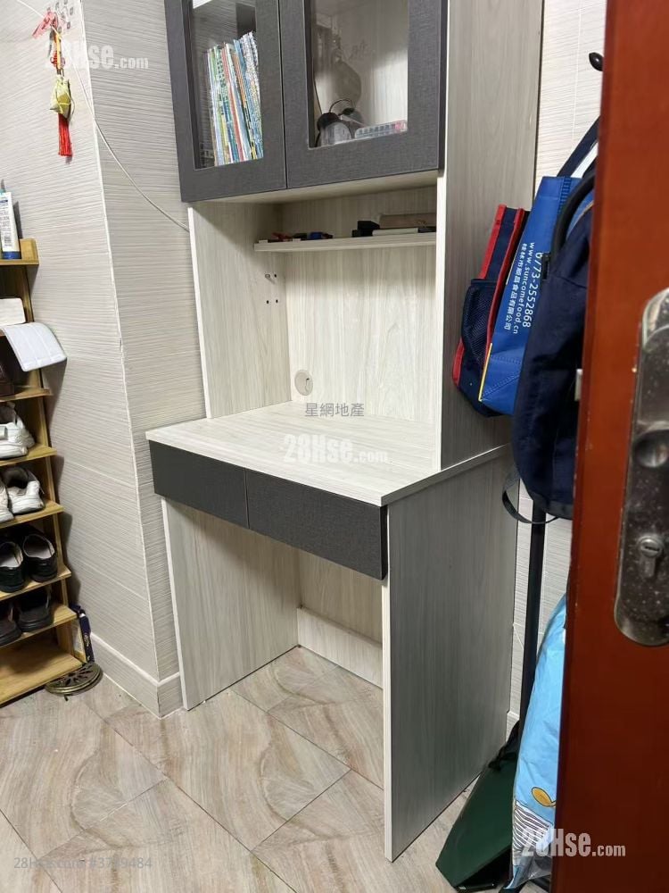 華明邨 售盤 開放式間隔 , 1 浴室 150 平方呎