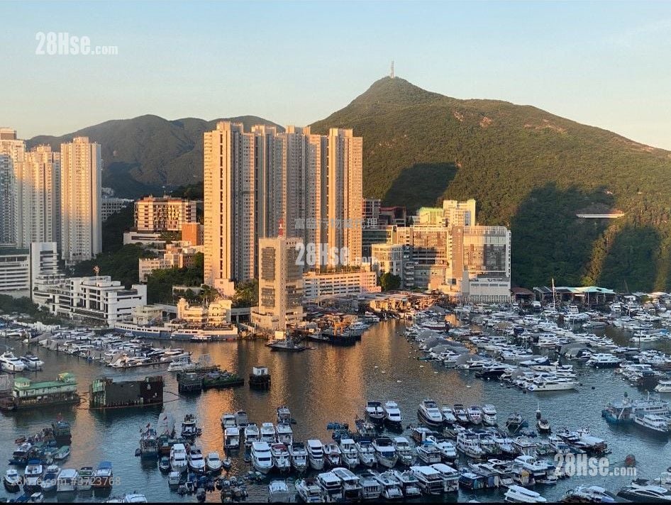 Yue On Court Sell 1 Bedroom , 1 Bathroom 469 ft²
