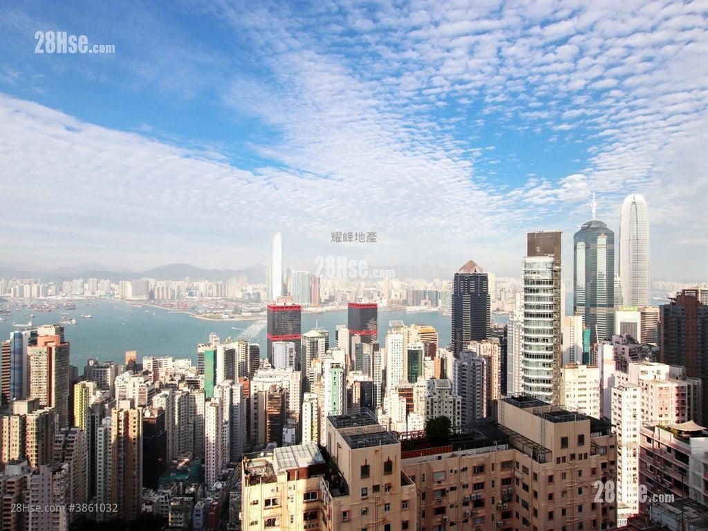 Scenic Heights Sell 2 Bedrooms , 1 Bathroom 597 ft²
