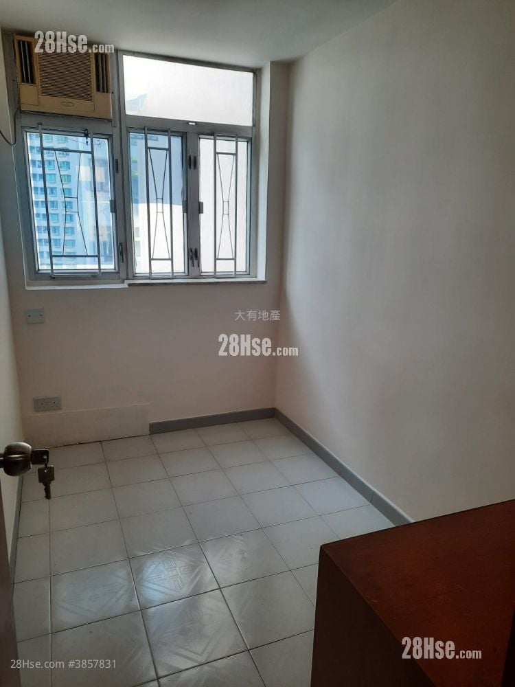 Chung Ying Building Rental 2 Bedrooms , 1 Bathroom 374 ft²