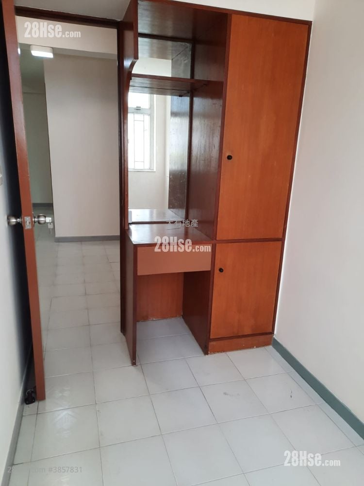 Chung Ying Building Rental 2 Bedrooms , 1 Bathroom 374 ft²