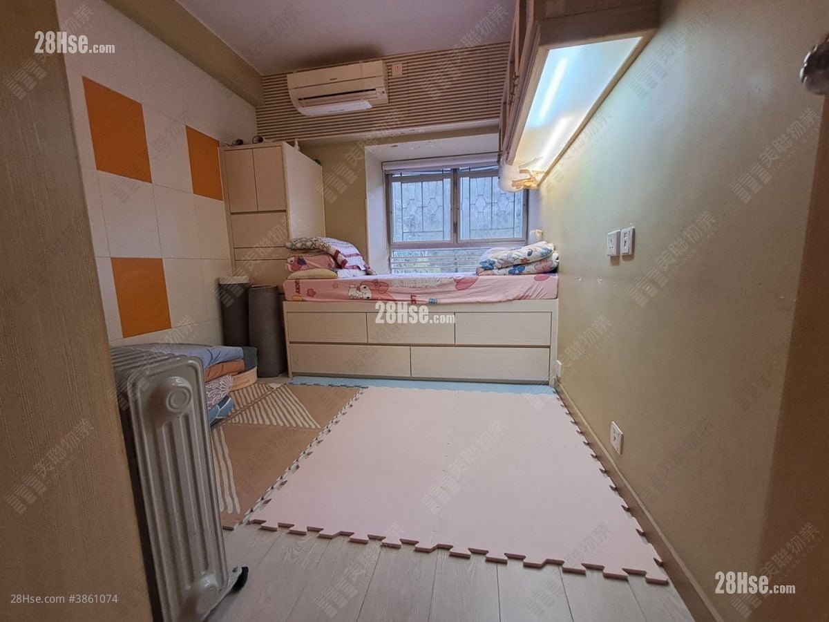 Beacon Heights Sell 3 Bedrooms 1,211 ft²
