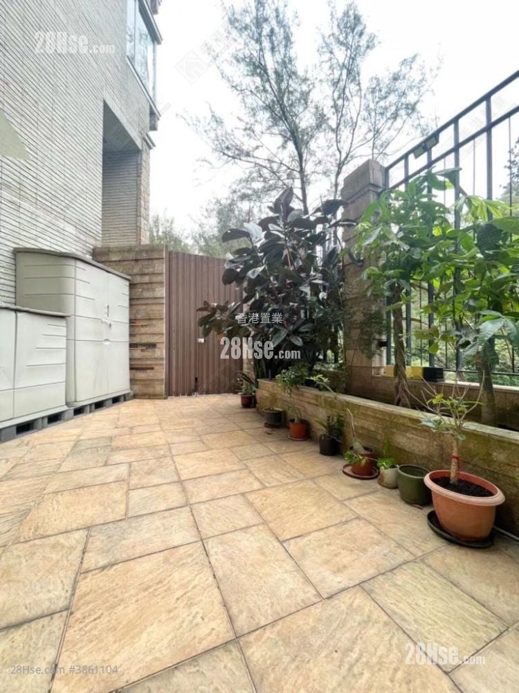 One Beacon Hill Sell 3 Bedrooms 1,141 ft²