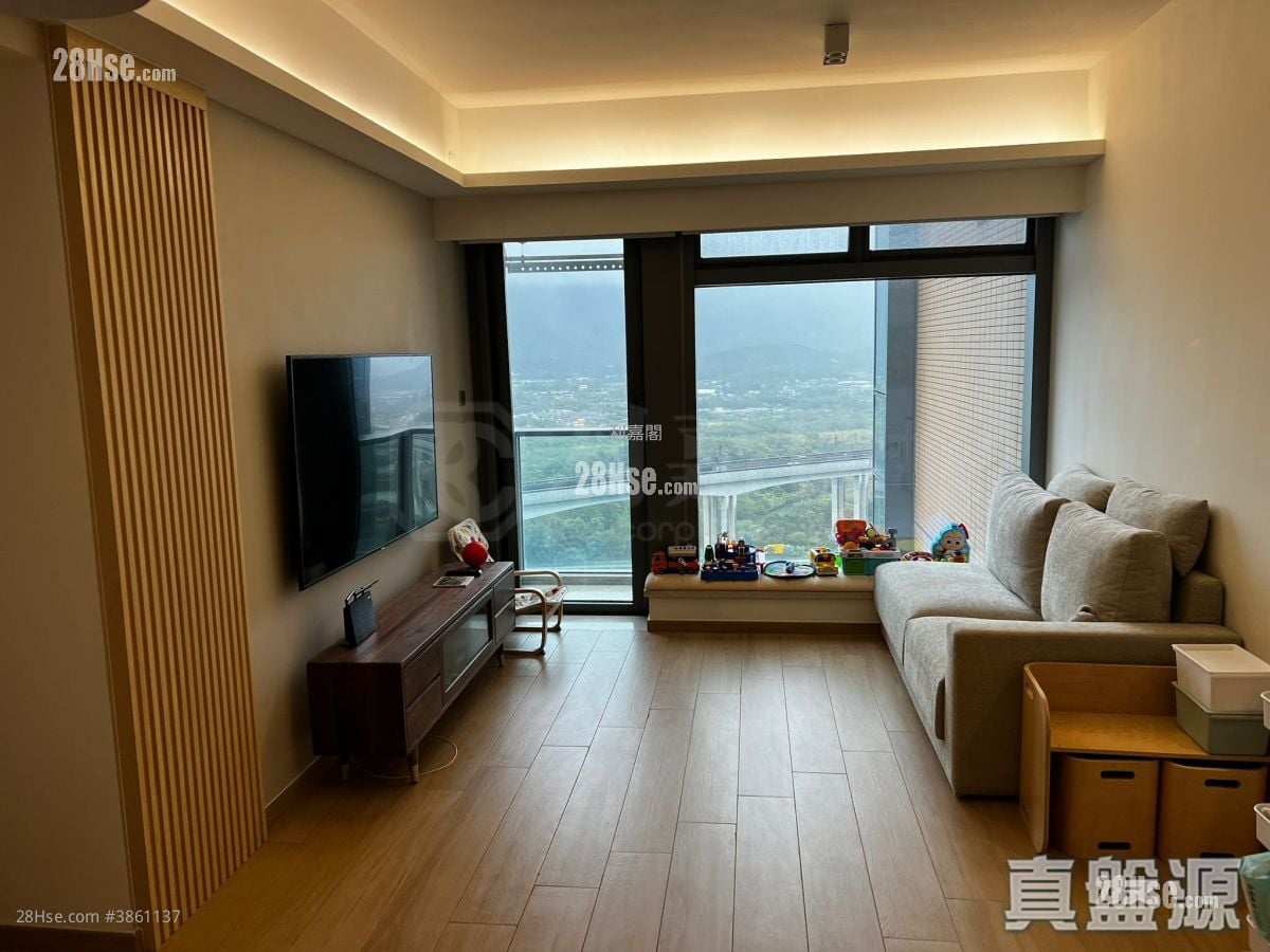 Riva Sell 4 Bedrooms 868 ft²