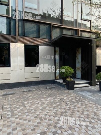 The Hampstead Reach Sell 4 Bedrooms , 5+ Bathrooms 1,764 ft²