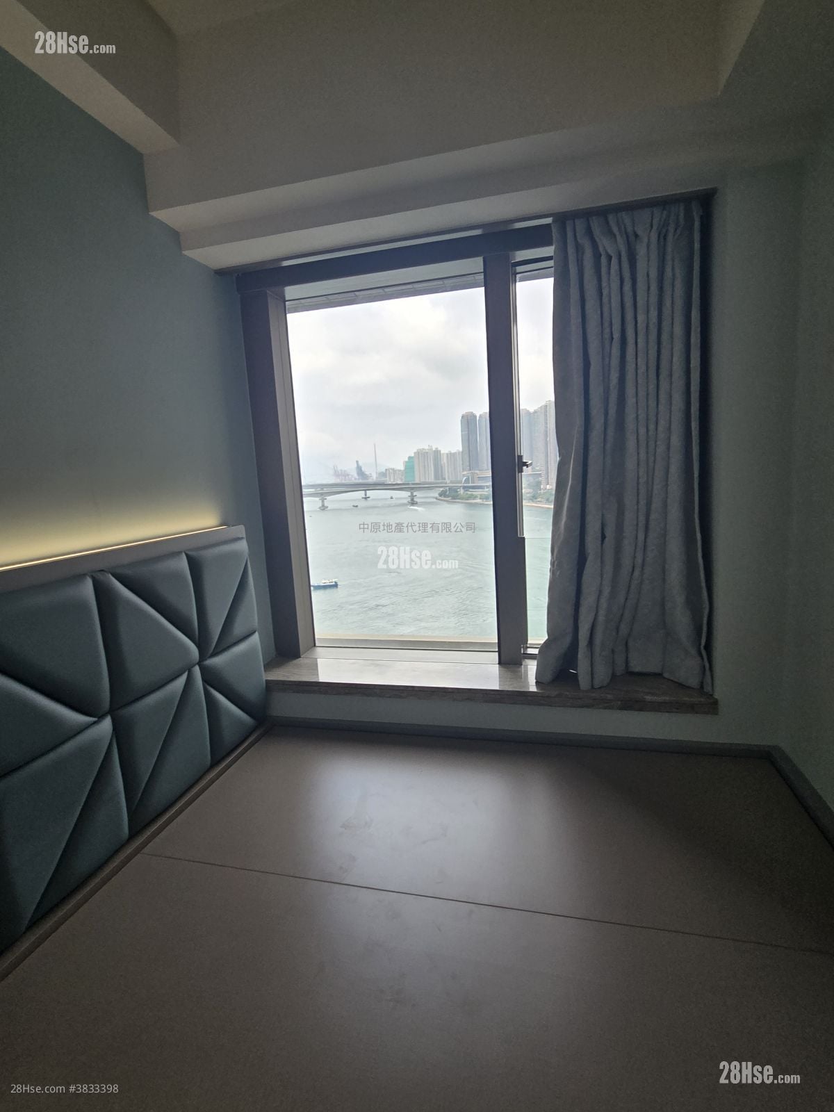 Ocean Pride Sell 2 Bedrooms , 1 Bathroom 530 ft²