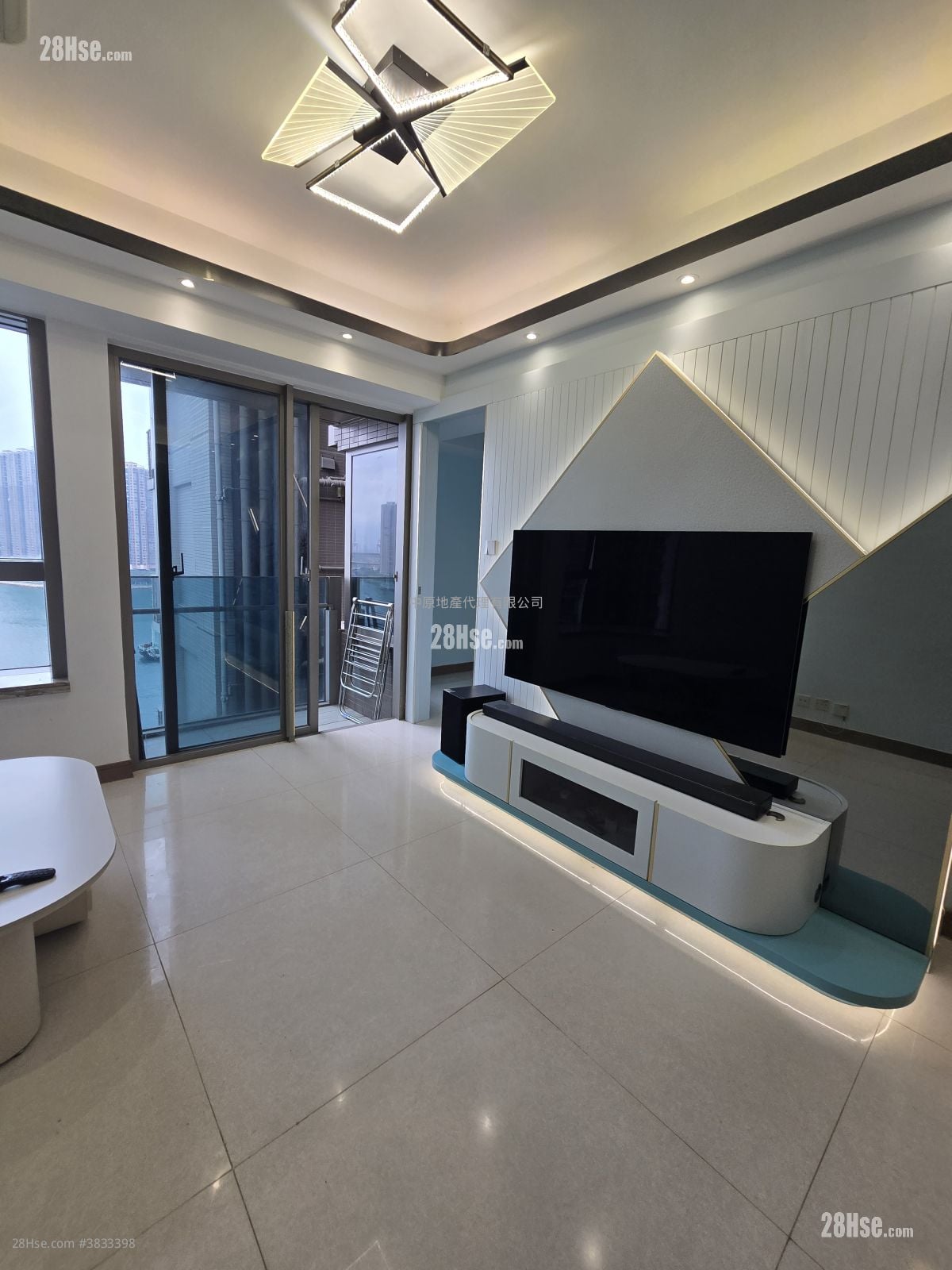 Ocean Pride Sell 2 Bedrooms , 1 Bathroom 530 ft²
