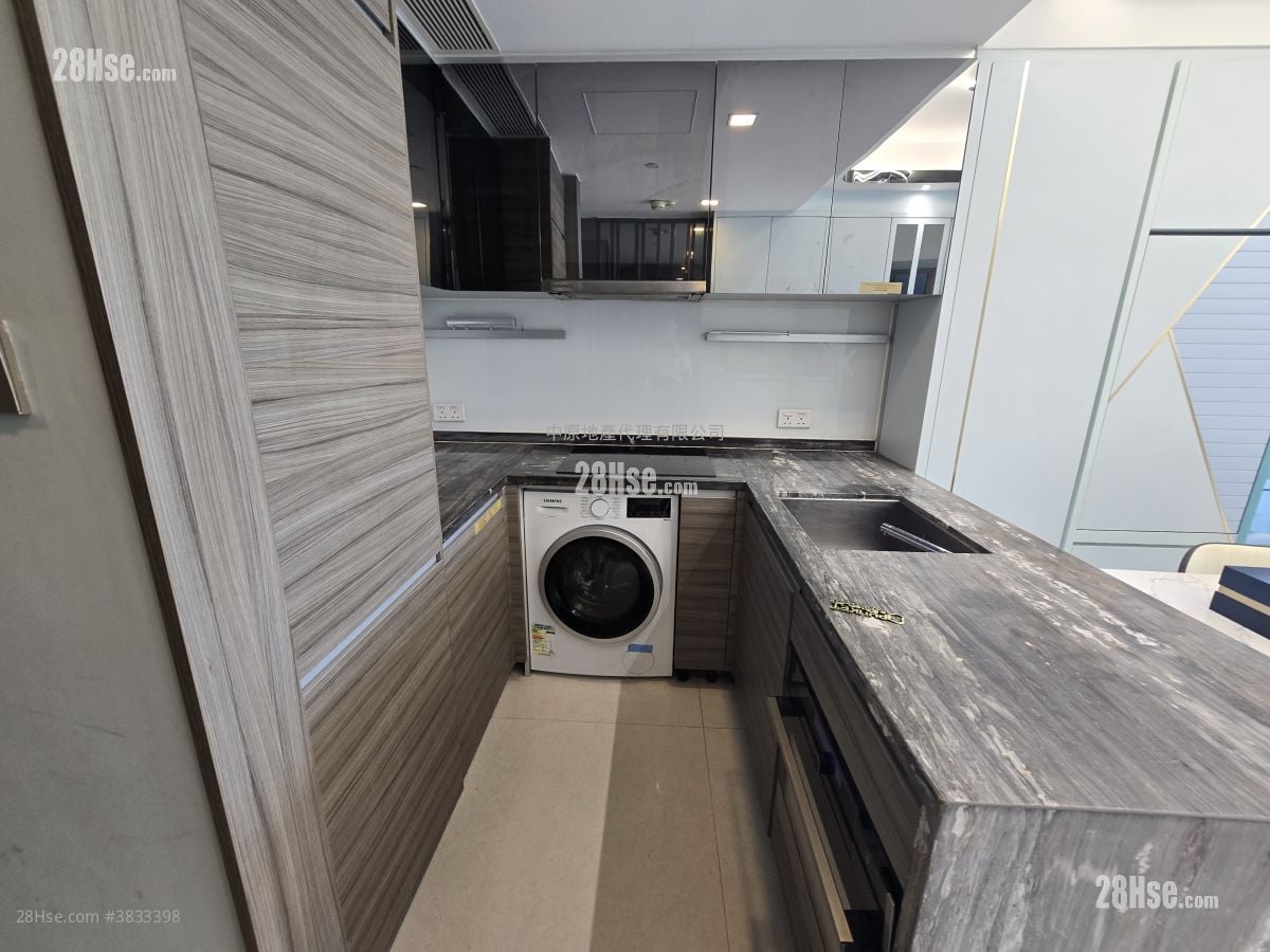 Ocean Pride Sell 2 Bedrooms , 1 Bathroom 530 ft²