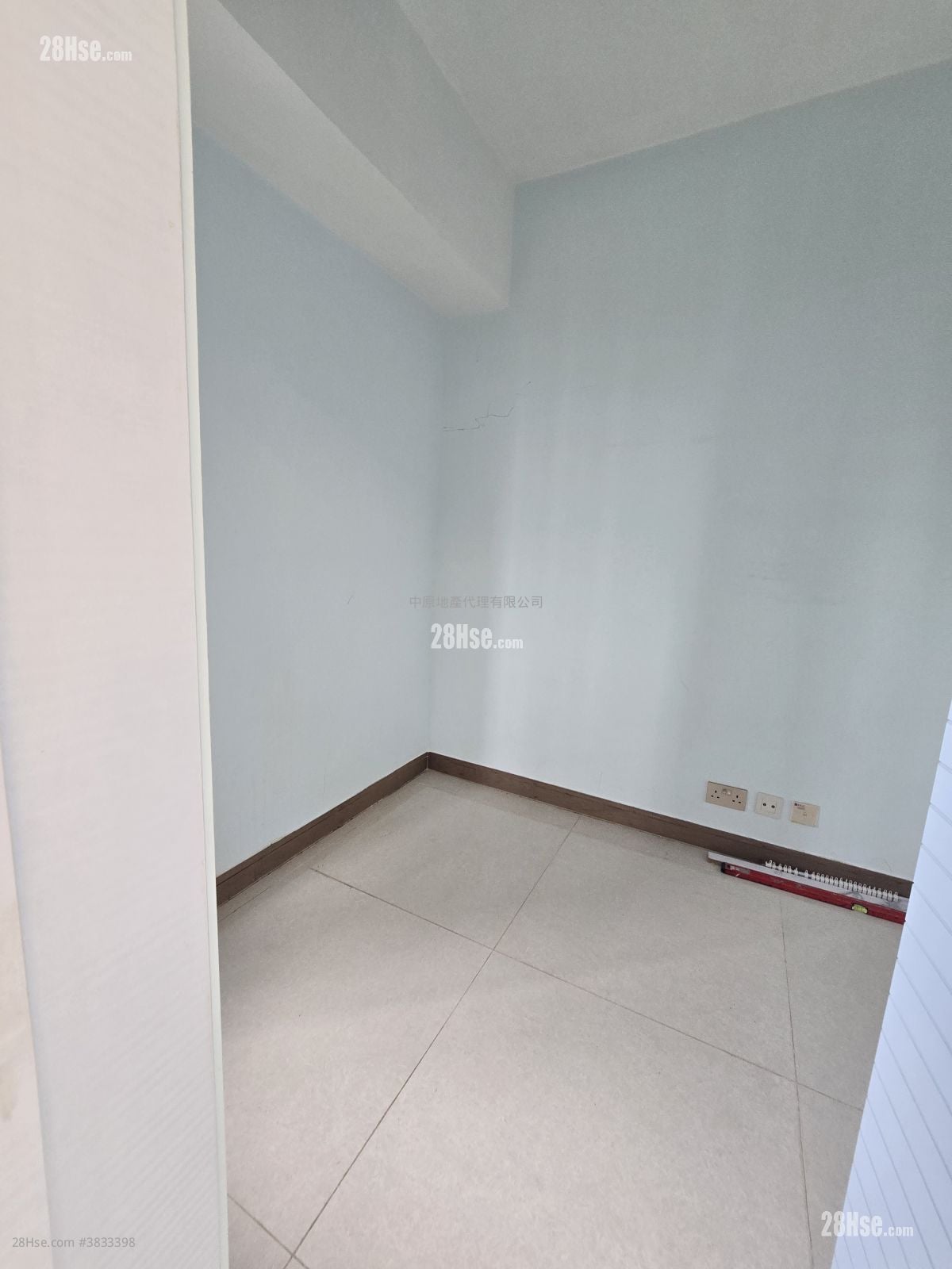 Ocean Pride Sell 2 Bedrooms , 1 Bathroom 530 ft²