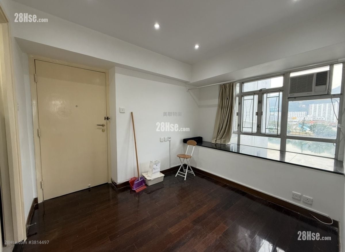Garden Rivera Sell 1 Bedroom , 1 Bathroom 242 ft²
