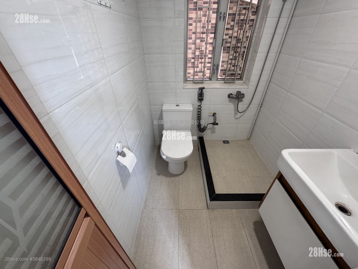Chinese Mansion Rental 2 Bedrooms , 1 Bathroom 270 ft²