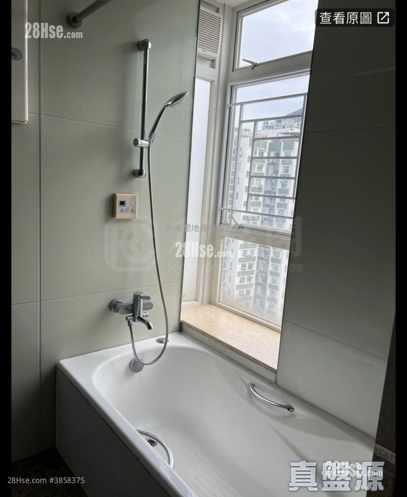 The Orchards Sell 3 Bedrooms 896 ft²