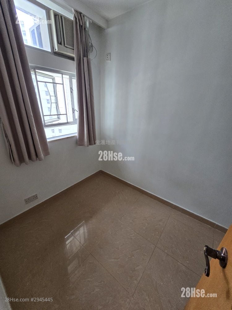 Tsz Oi Court Rental 2 Bedrooms , 1 Bathroom 401 ft²