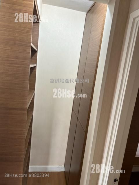 龍蟠苑 售盤 3 房 , 1 浴室 645 平方呎