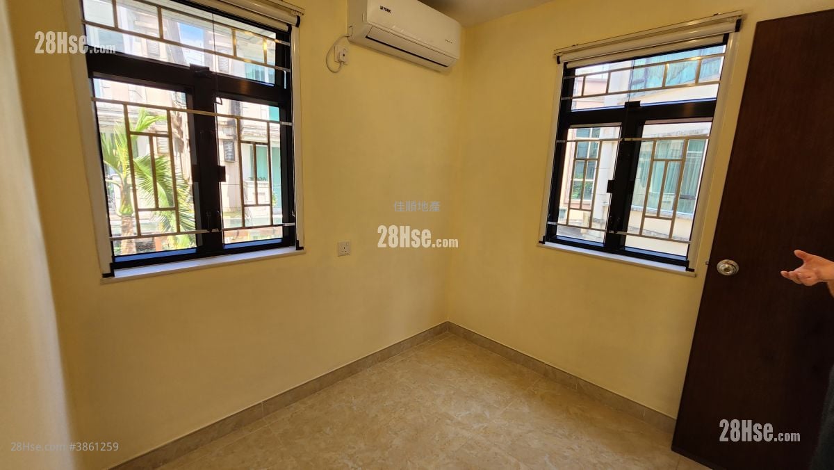 Village Rental 3 Bedrooms , 2 Bathrooms