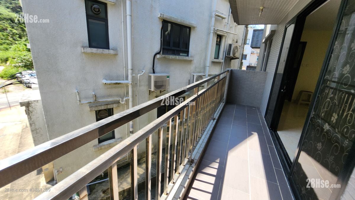 Village Rental 3 Bedrooms , 2 Bathrooms