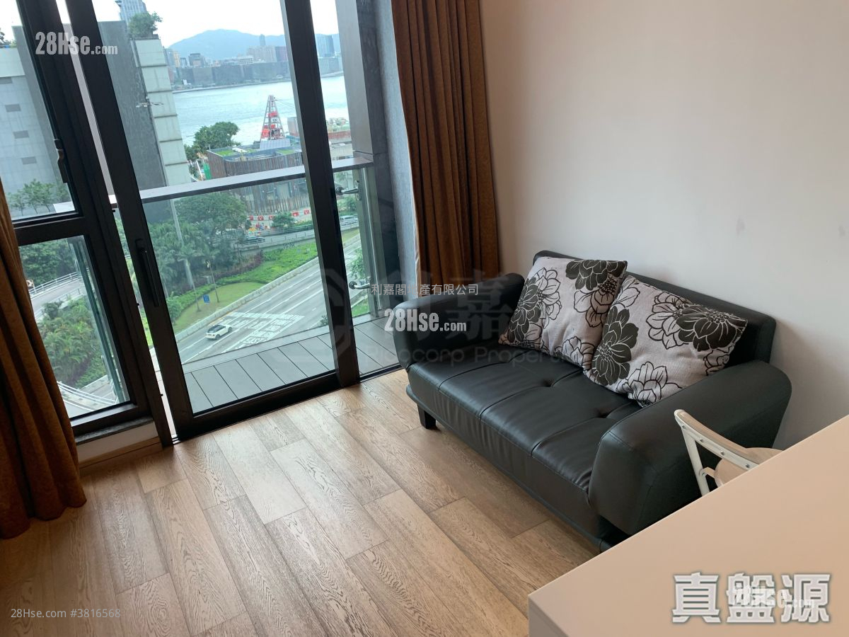 The Gloucester Sell 1 Bedroom , 1 Bathroom 342 ft²