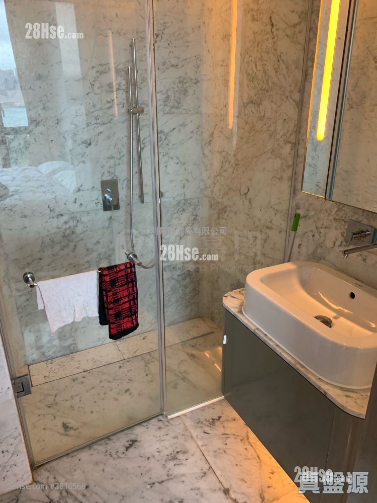 The Gloucester Sell 1 Bedroom , 1 Bathroom 342 ft²