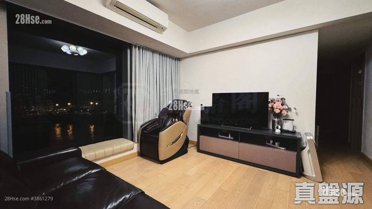 Peninsula East 售盘 4 房 , 2 浴室 999 平方尺