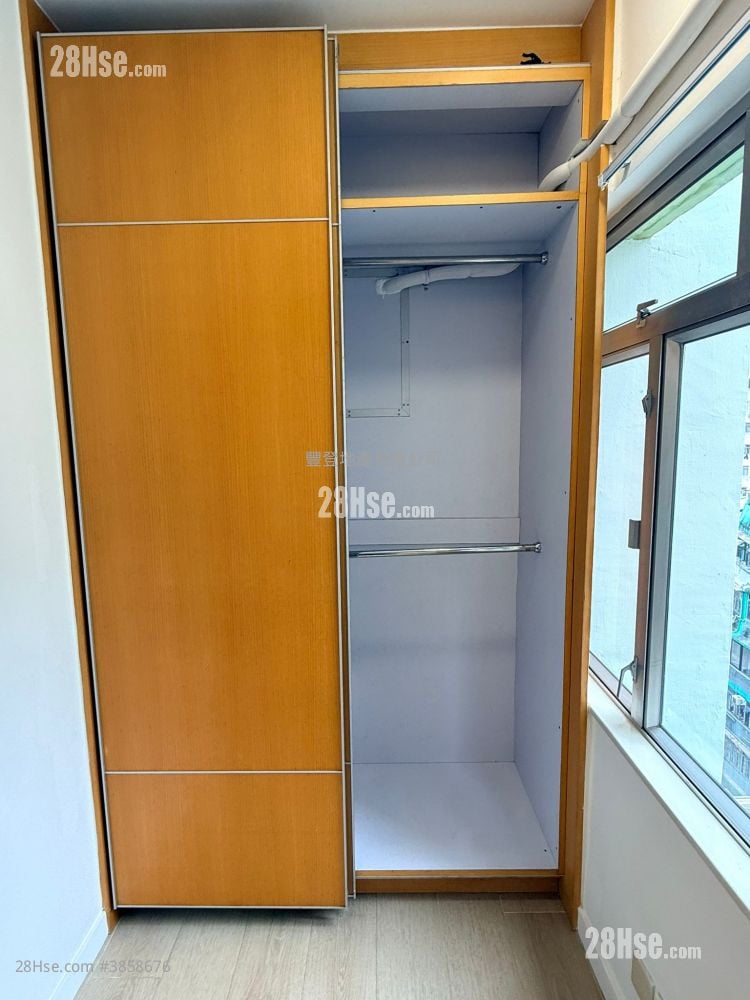 Kee On Building Rental 1 Bedroom , 1 Bathroom 257 ft²