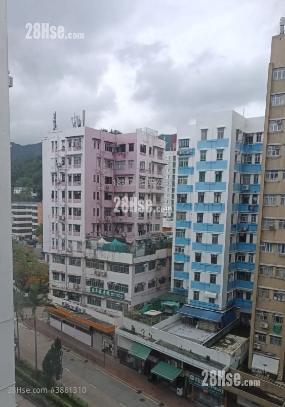 裕发大楼 售盘 2 房 , 1 浴室 268 平方尺