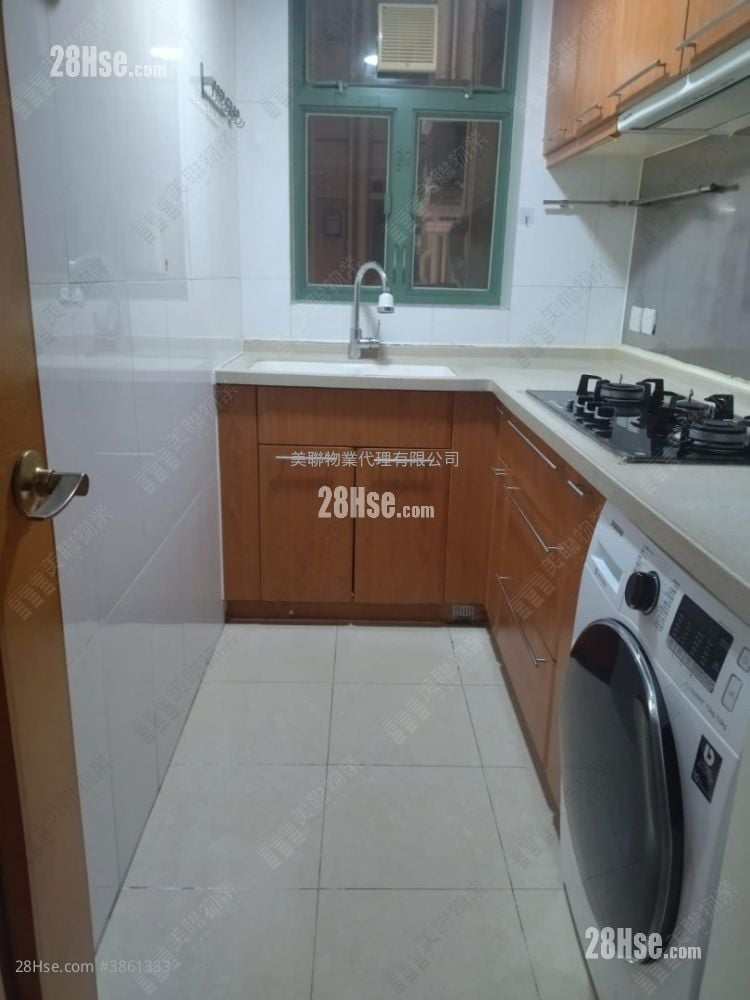 The Grandiose Sell 3 Bedrooms , 2 Bathrooms 653 ft²
