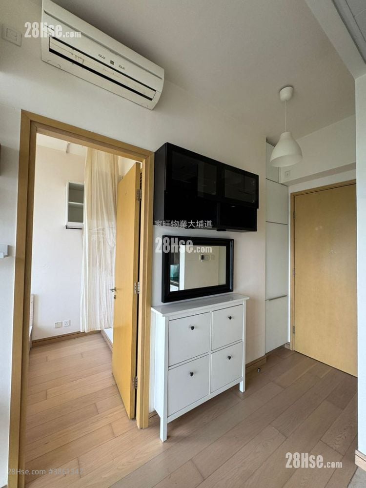 Gardenia Rental 1 Bedroom , 1 Bathroom 270 ft²