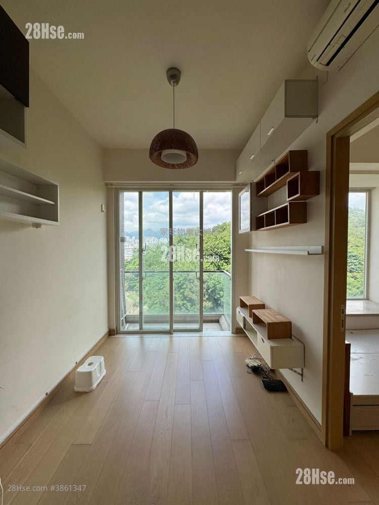 Gardenia Rental 1 Bedroom , 1 Bathroom 270 ft²