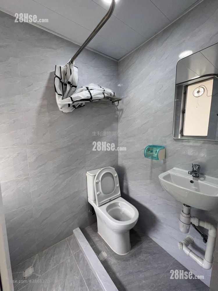 Sunny Court Rental 1 Bedroom , 1 Bathroom 253 ft²