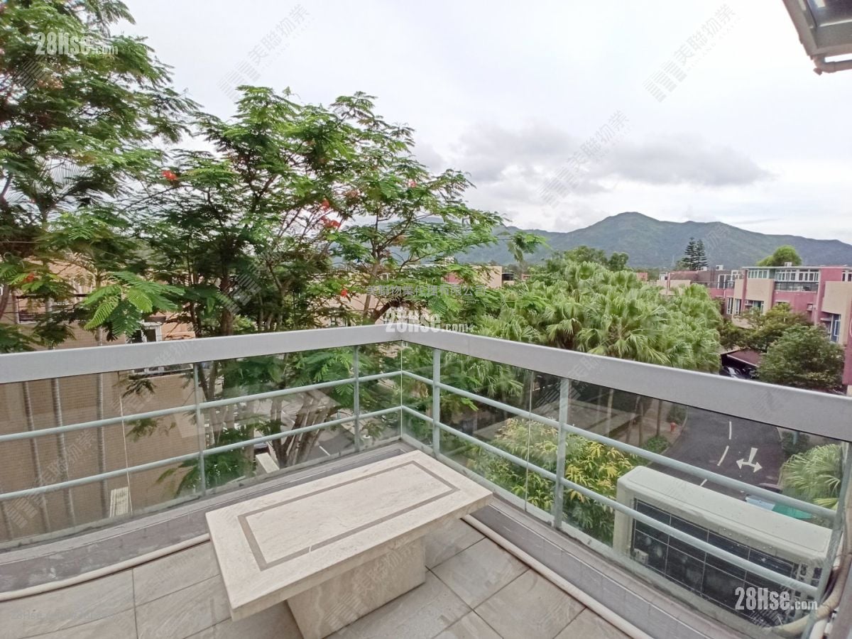 Royal Palms Sell 3 Bedrooms , 4 Bathrooms 1,347 ft²