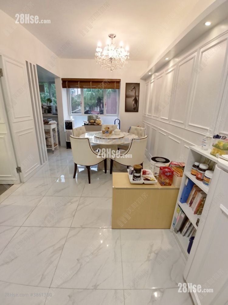 Royal Palms Sell 3 Bedrooms , 4 Bathrooms 1,347 ft²