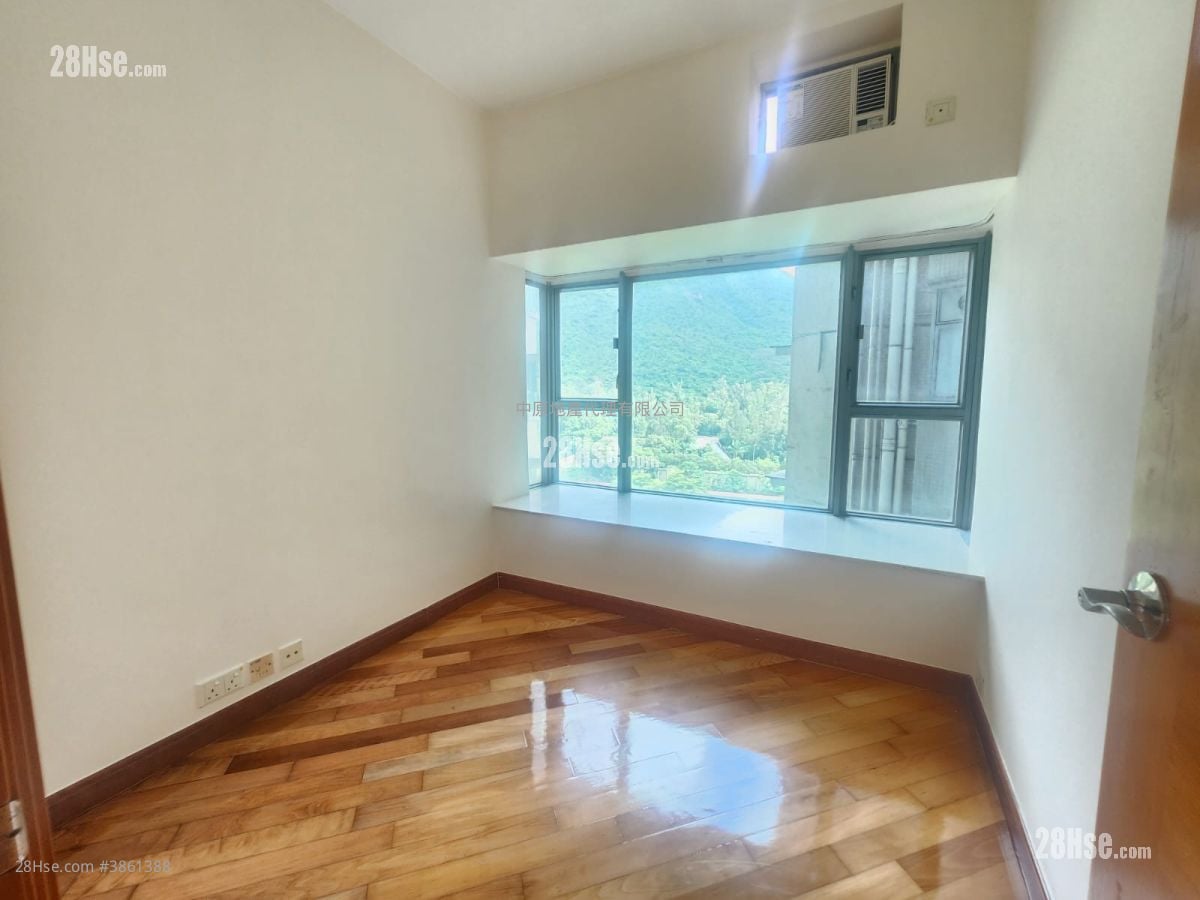 Coastal Skyline Rental 3 Bedrooms , 2 Bathrooms 803 ft²