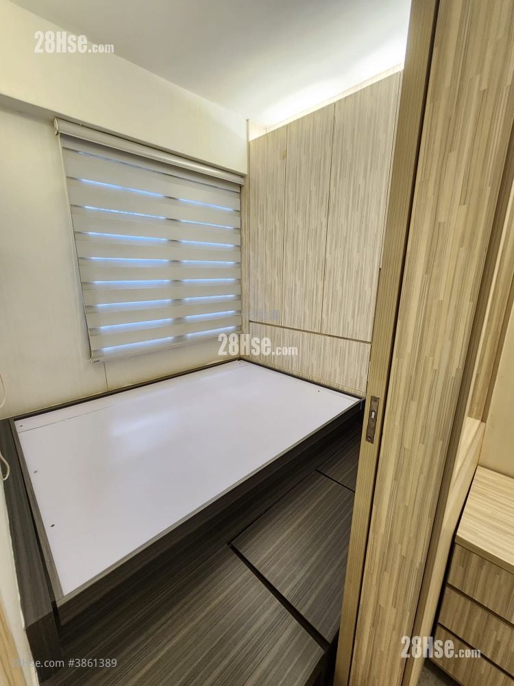 Wai Sun Building Rental 2 Bedrooms , 1 Bathroom 271 ft²