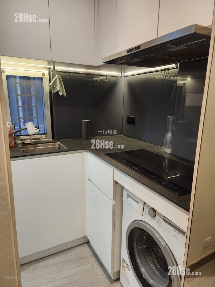 Wai Sun Building Rental 2 Bedrooms , 1 Bathroom 271 ft²