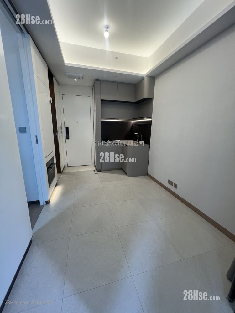 Baker Circle Euston Rental 1 Bedroom , 1 Bathroom 274 ft²