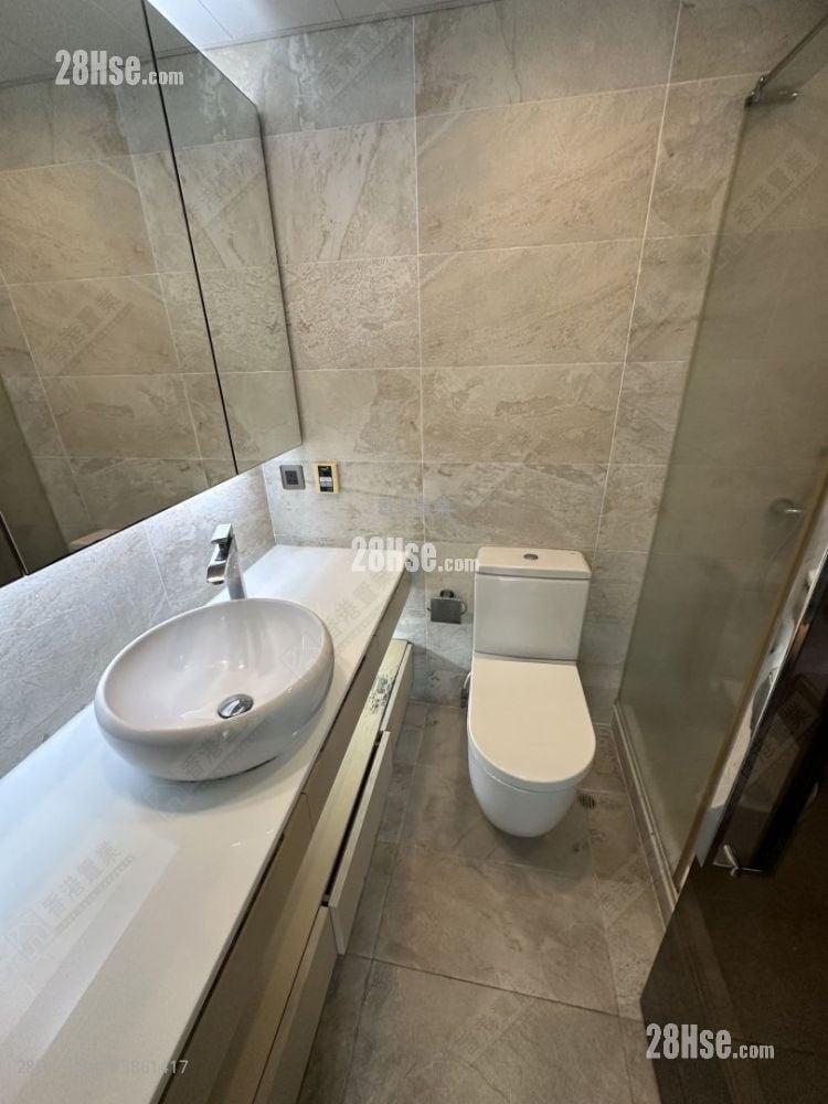 Park Avenue Sell 3 Bedrooms 695 ft²