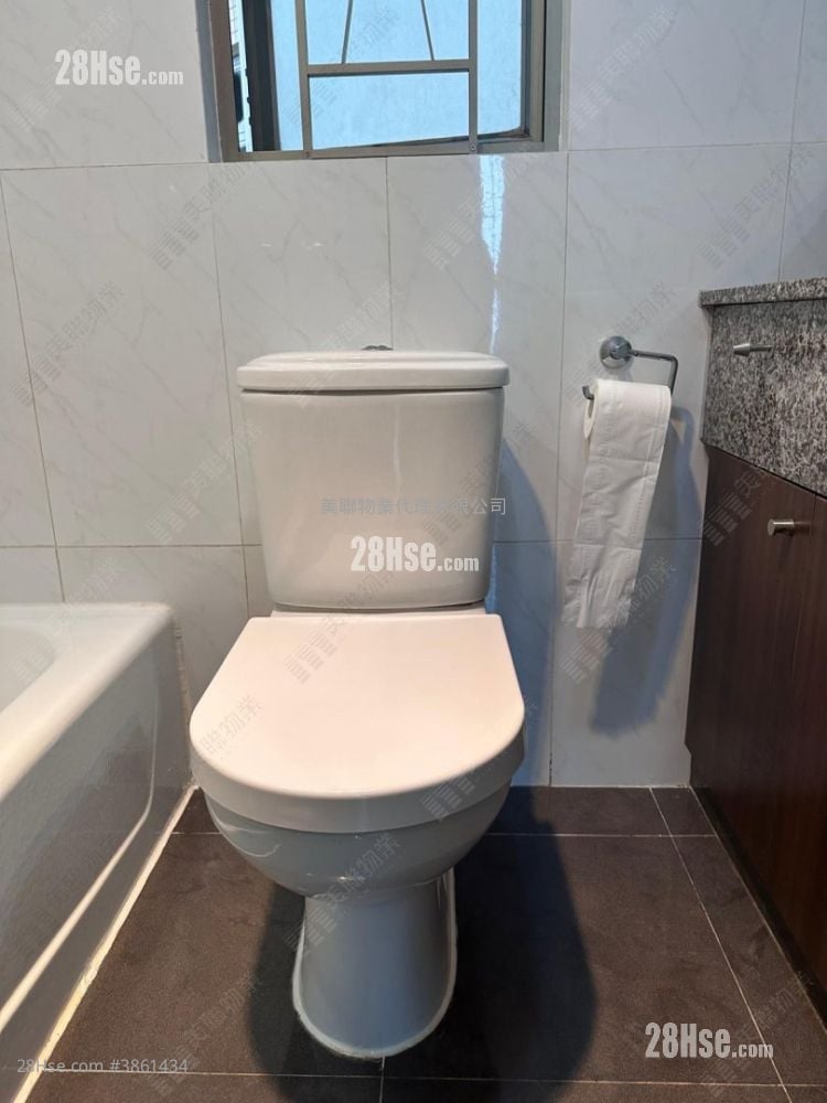 Tseung Kwan O Plaza Rental 3 Bedrooms , 1 Bathroom 567 ft²