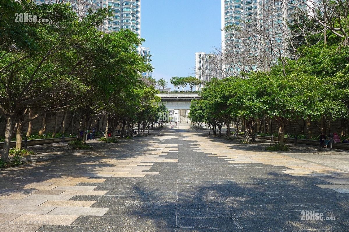 东堤湾畔 售盘 2 房 607 平方尺