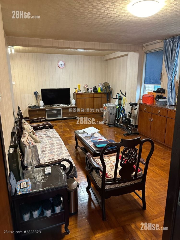 富裕台 售盘 2 房 , 1 浴室 455 平方尺